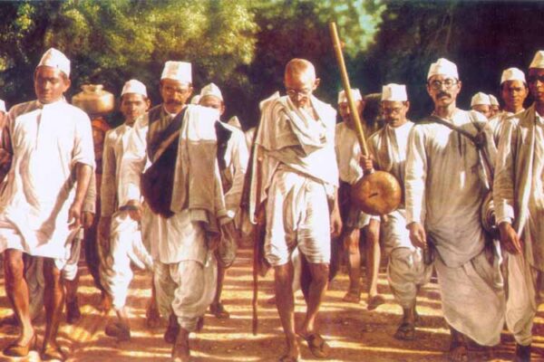 The Salt That Shook an Empire: How Gandhi’s March Made the British Tremble